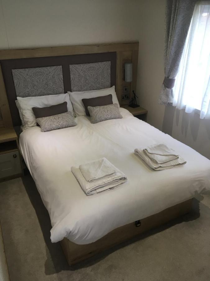 Waddington  Tattershall Lakes Retreat 3 Bedroom Mini Lodge מראה חיצוני תמונה
